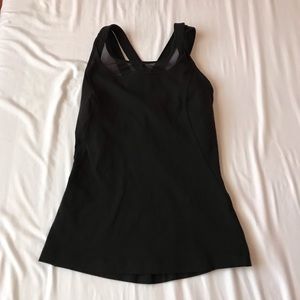 Black Lululemon tank 4